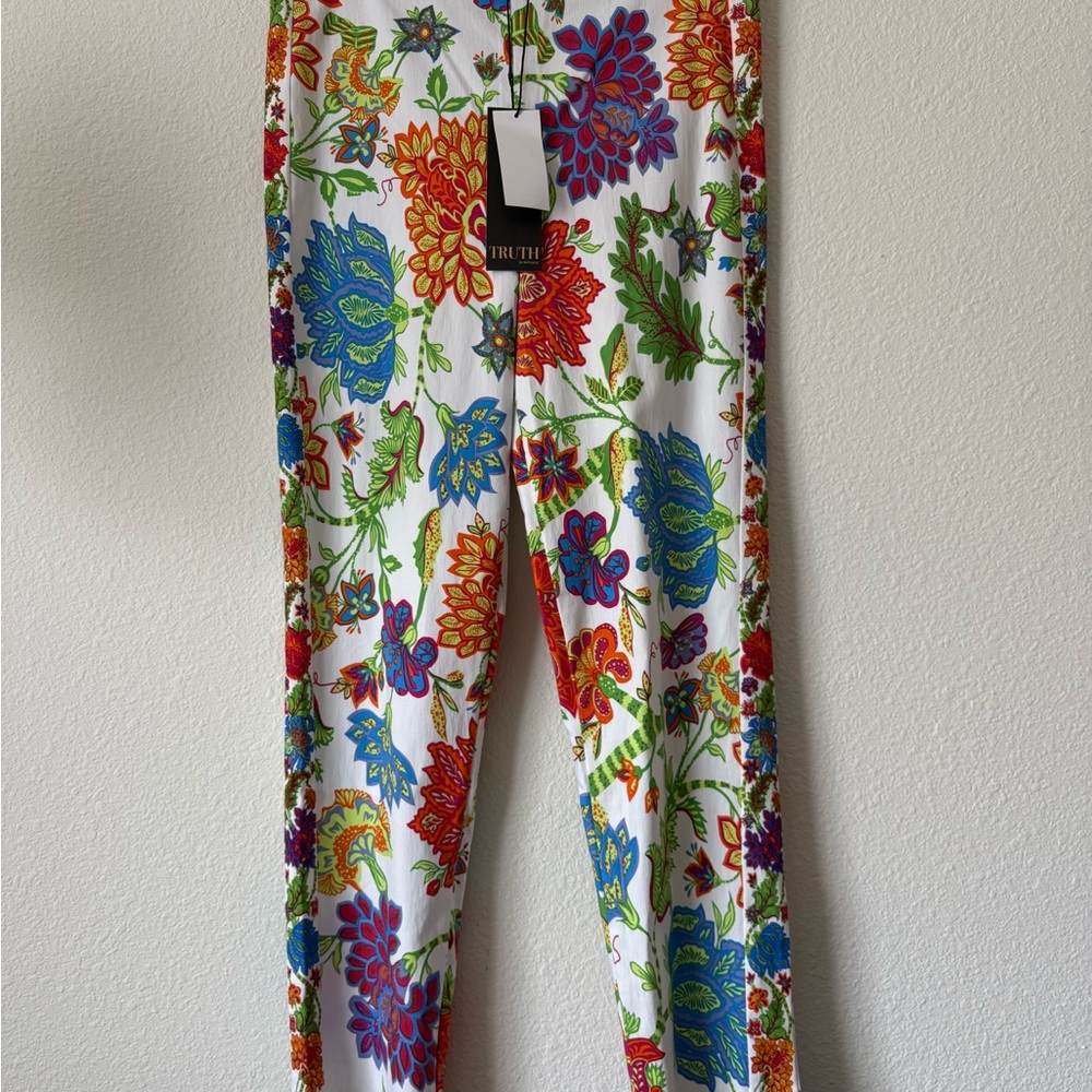 Truth By Republic Floral Pants - Picture 1 of 4